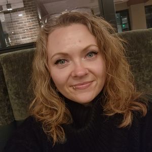 Meet your Posher, Steph